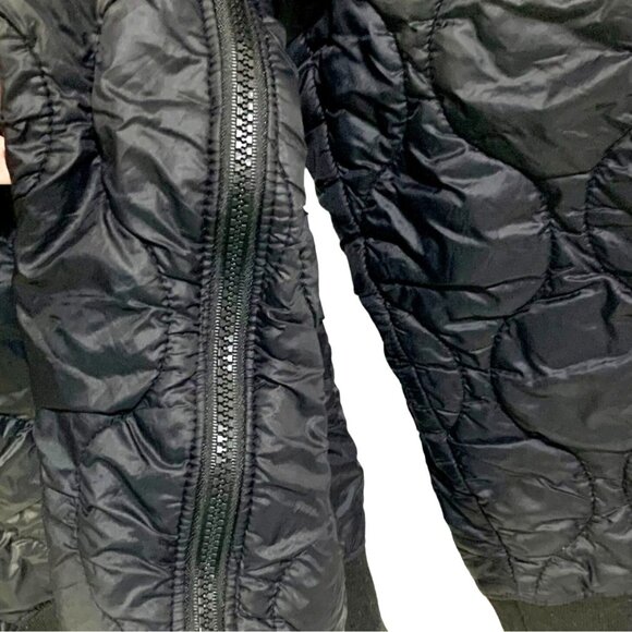 Hudson Outwear Puffer Jacket Embroidered Shark Mouth Squad Hood Zip Black Size L - Picture 6 of 12